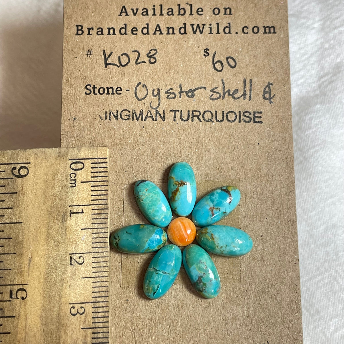 Kingman Turquoise / Oyster Shell Cabochon - KO28