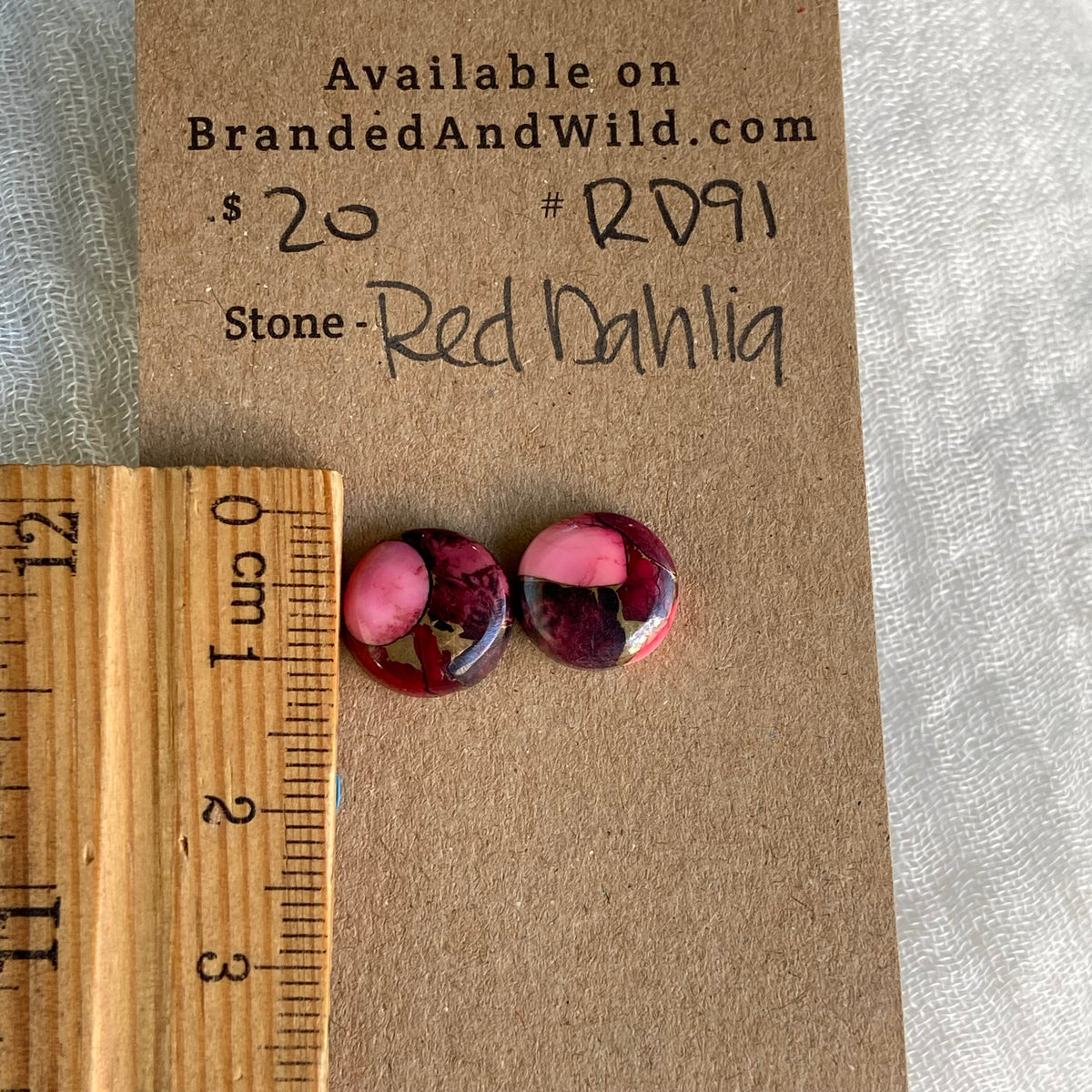 Red Dahlia Cabochon - RD91