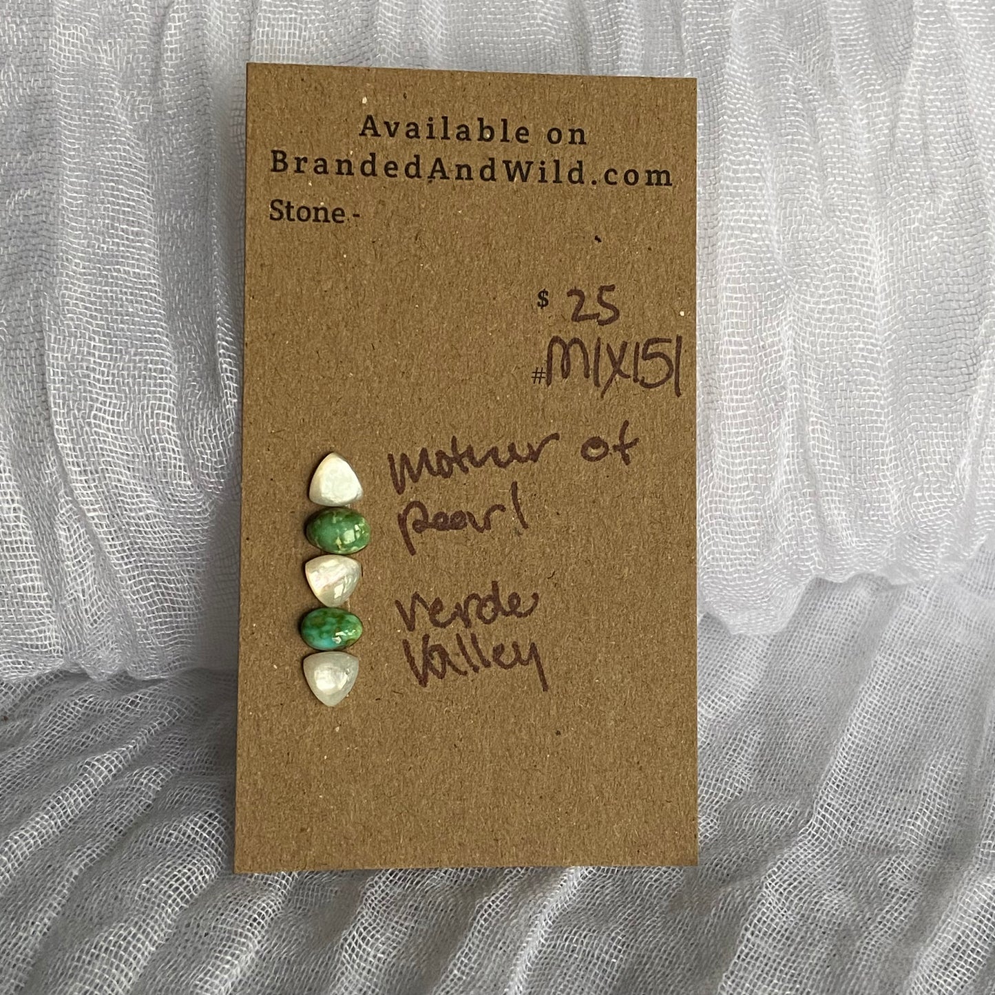 Mother of Pearl / Verde Valley Cabochon - MIX151