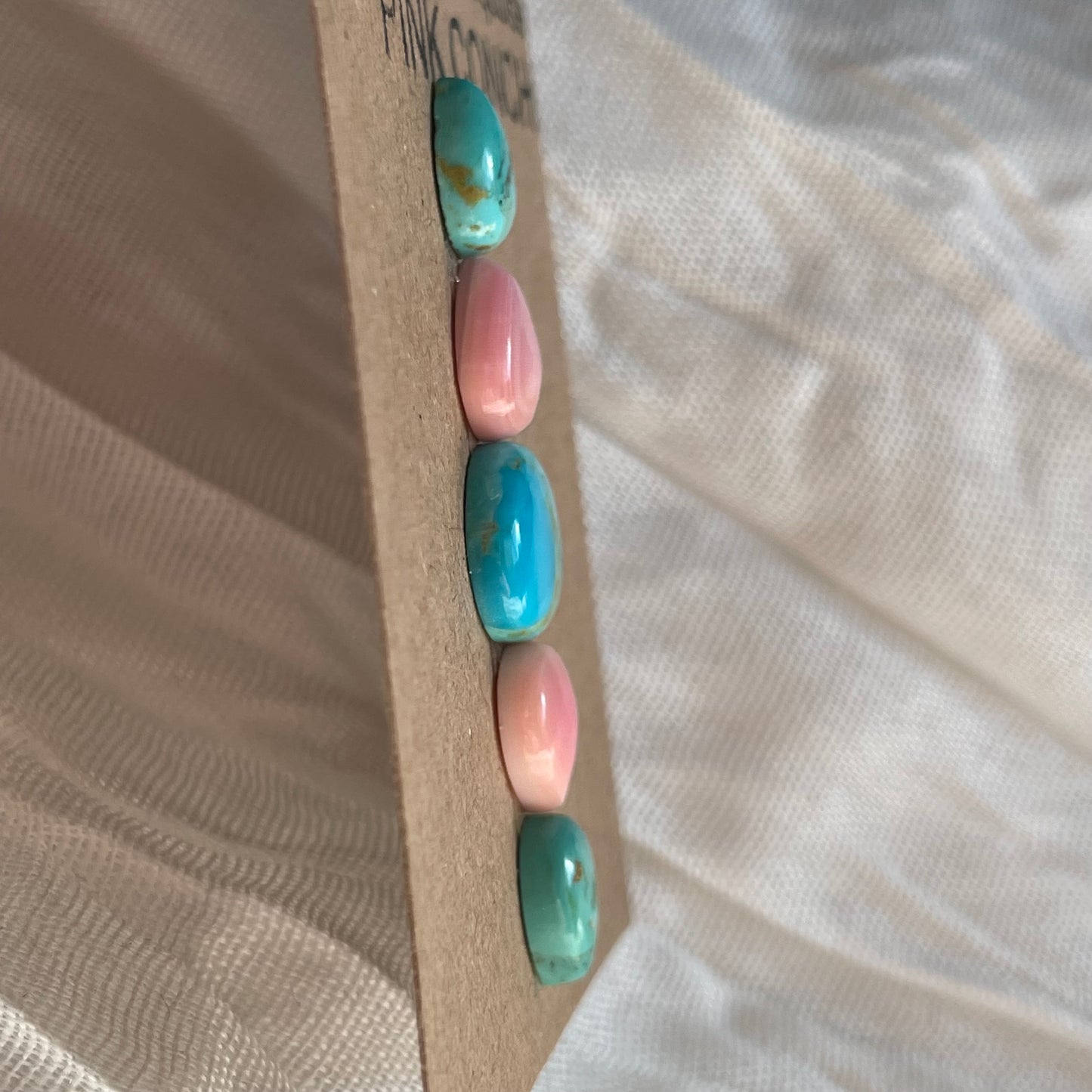 Kingman / Pink Conch Cabochon - MIX135 84696CCE-B229-4BBC-B00D-95B0B7D7FCFF Brandedandwild.com