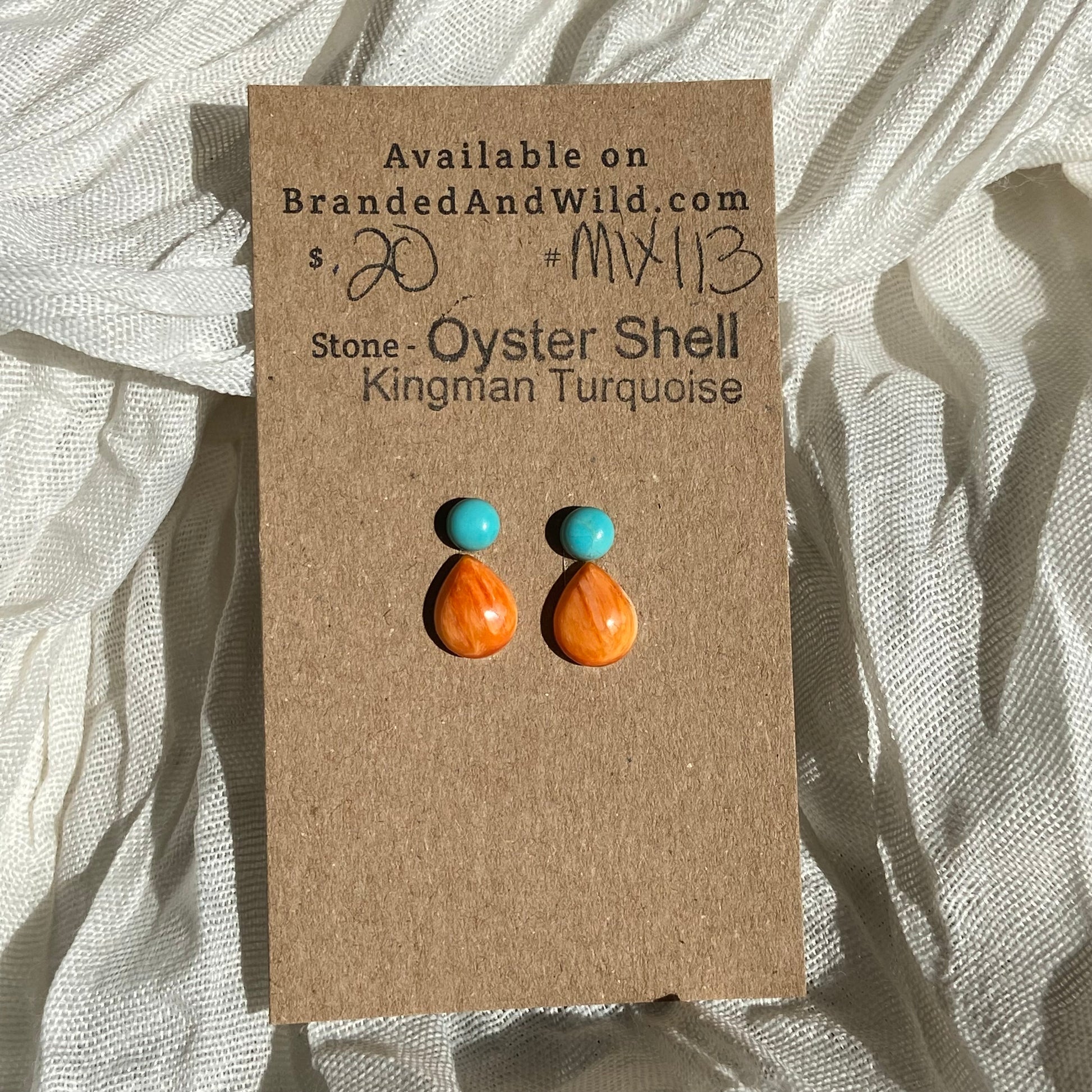 Oystershell / Kingman Turquoise Cabochon - MIX113 8475E0D4-65D1-4F6F-97E6-627E223E6AE6 Brandedandwild.com
