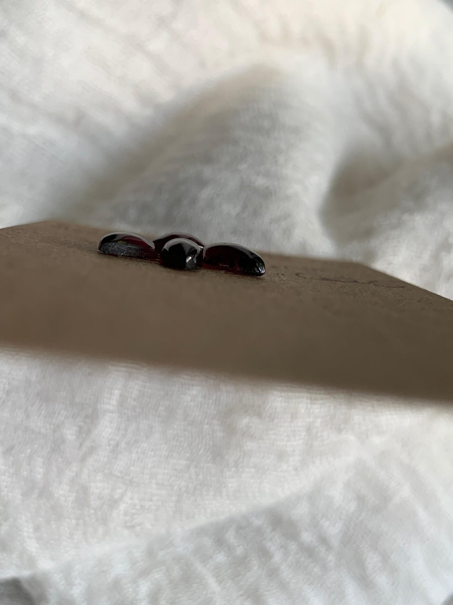 Garnet Cabochon - G25