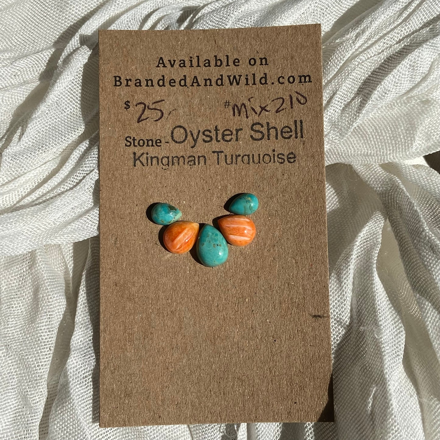 Oystershell / Kingman Turquoise Cabochon - MIX213 84E61FB1-2998-43C2-AE1C-D7009C5F9153 Brandedandwild.com
