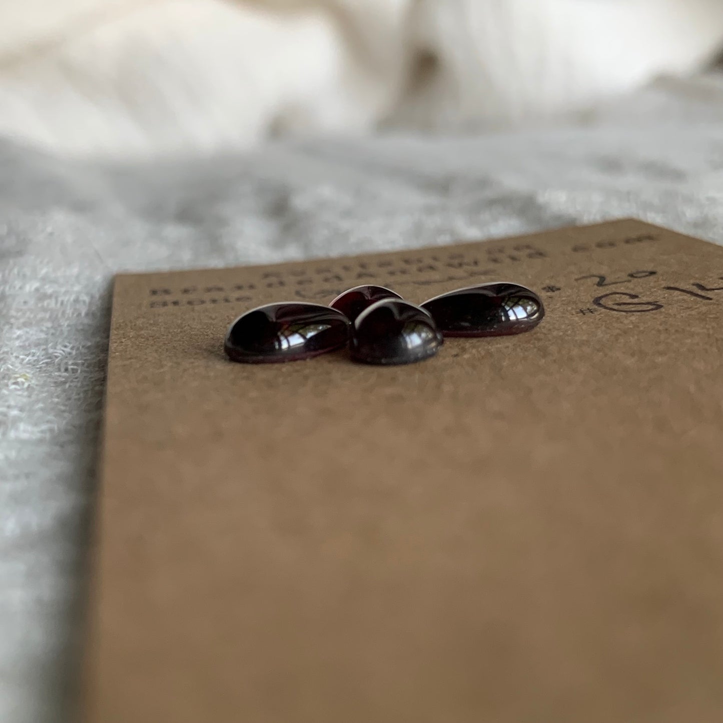 Garnet Cabochon - G14