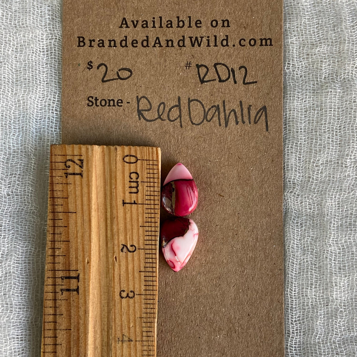 Red Dahlia Cabochon - RD12