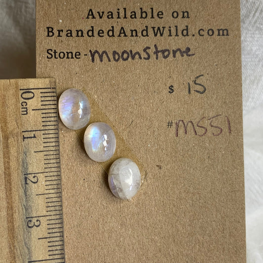 Moonstone Cabochon - MS51 87CDC254-132D-4061-9F90-5C502D17553C Brandedandwild.com