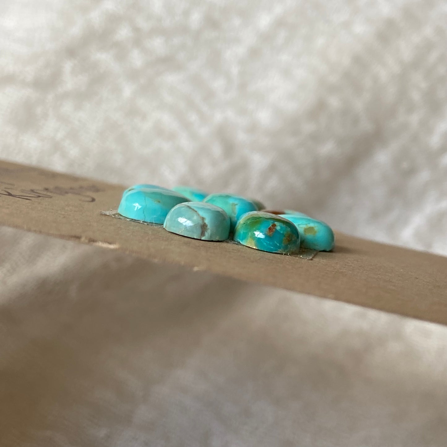 Kingman Turquoise Cabochon - KT21 888DF497-5D9E-4725-BA5F-993094AE1381 Brandedandwild.com