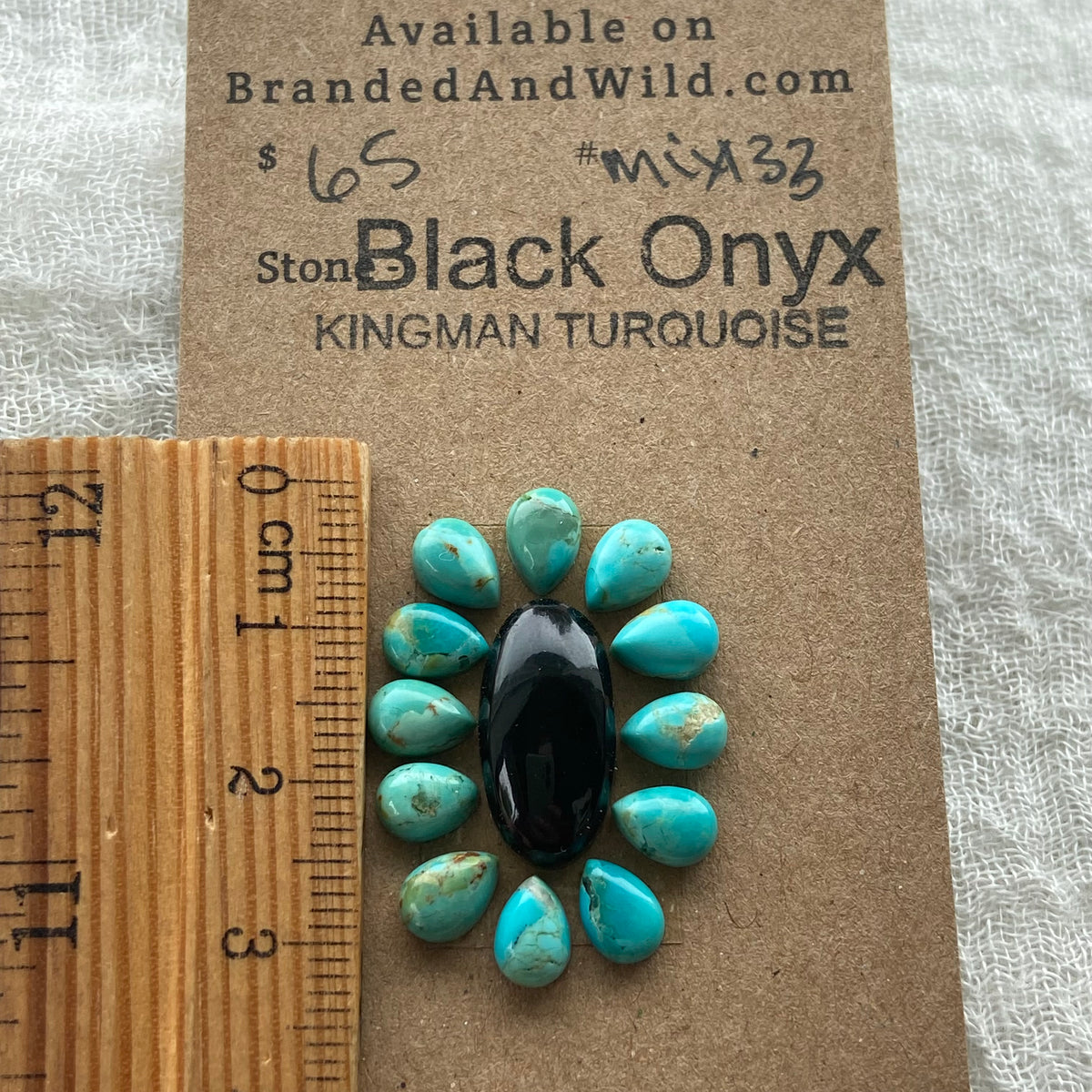 Kingman / Black Onyx Cabochon - Mix133