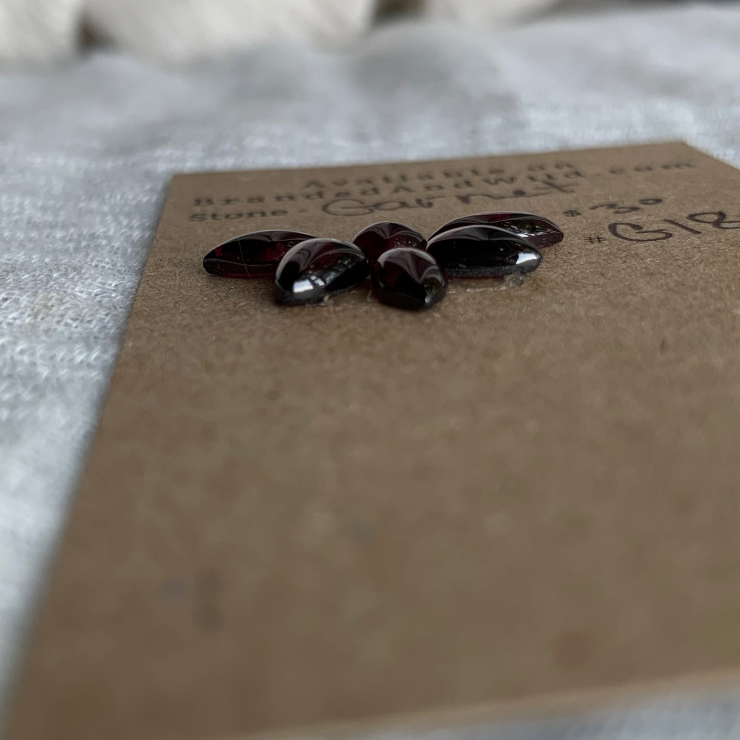 Garnet Cabochon - G18