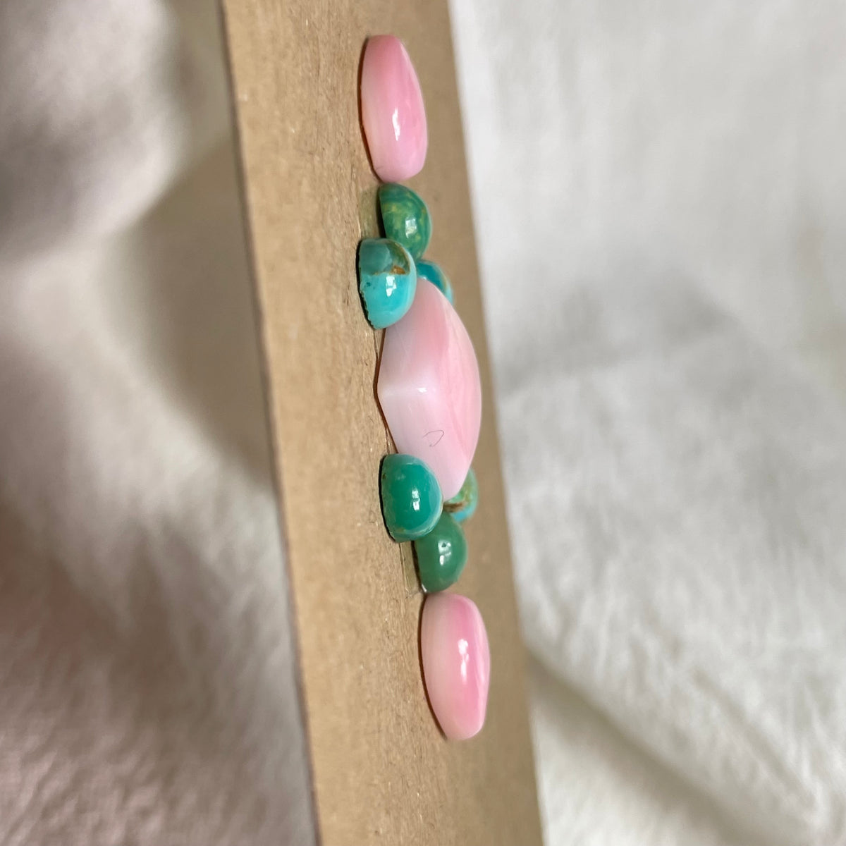 Pink Conch / Kingman Turquoise Cabochon - PK62