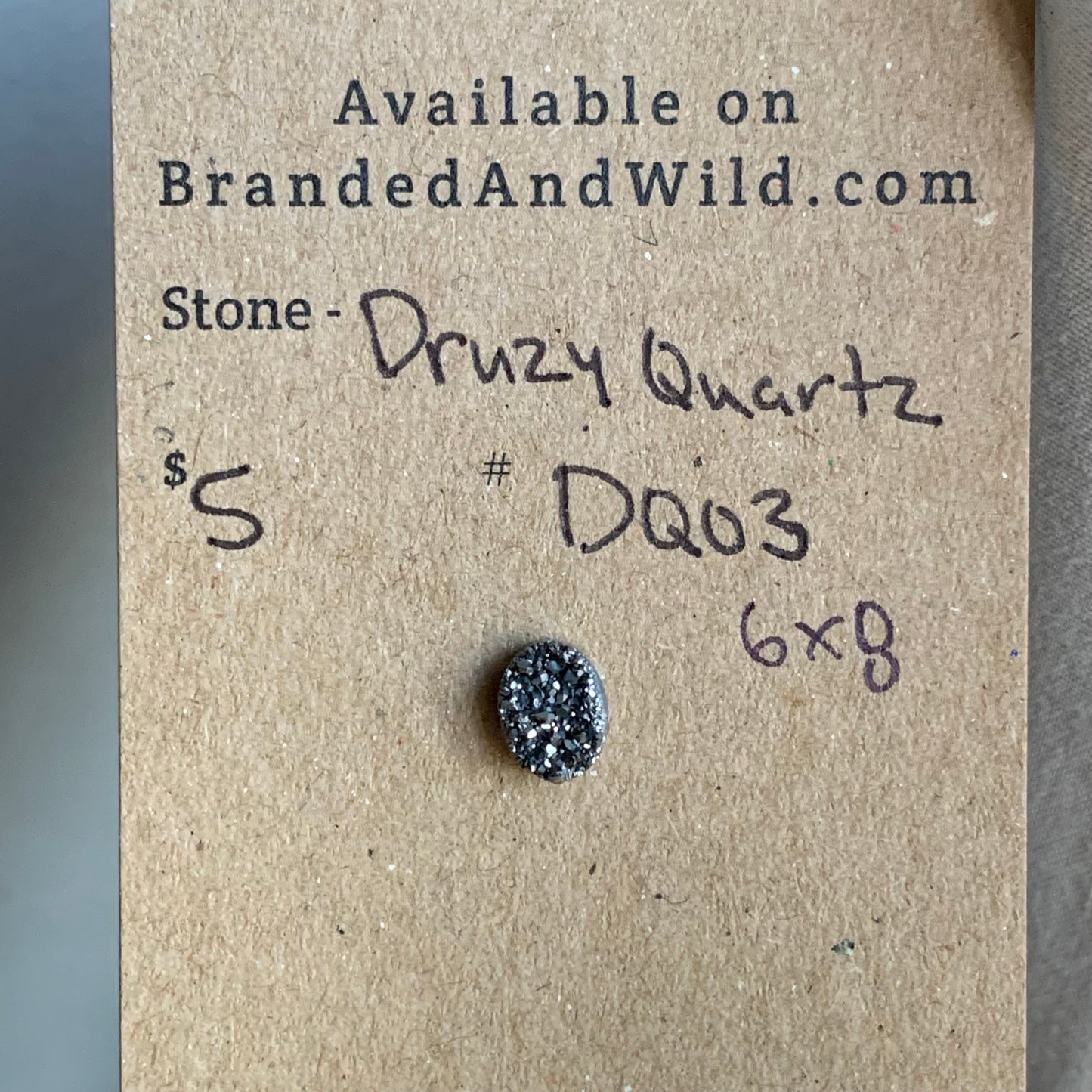 Druzy Quartz Cabochon 6x8 mm - DQ03