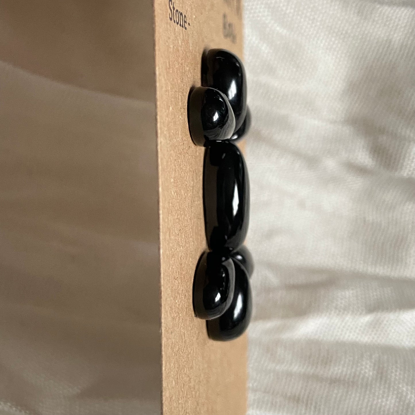 Black Onyx - Cabochon - B016 8B8EE4E3-E462-4C9C-AC15-8B59AF30EF45 Brandedandwild.com