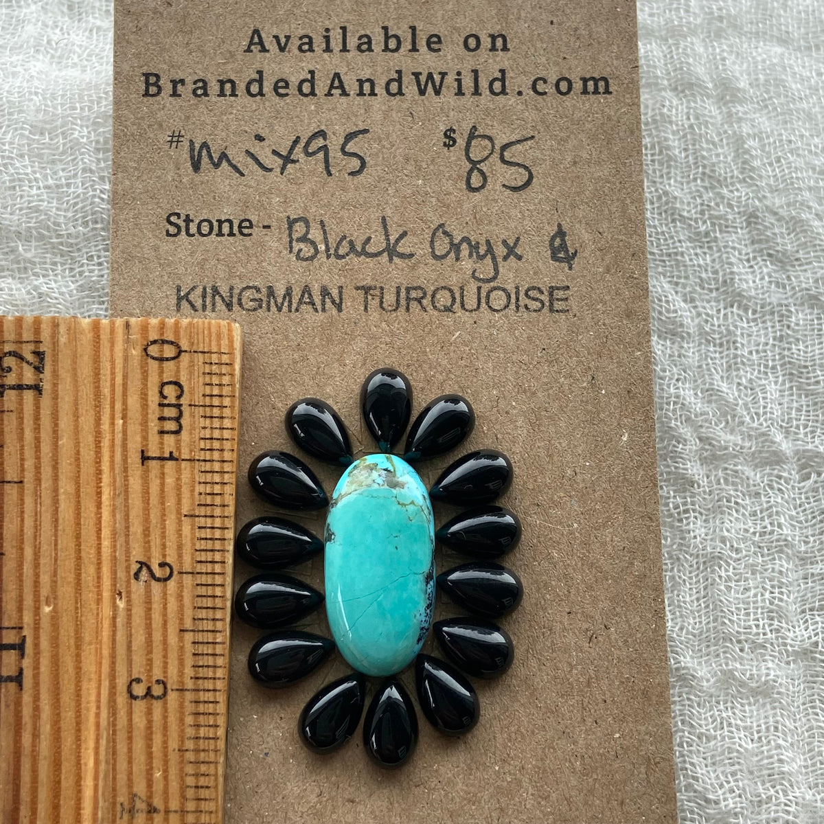 Kingman / Black Onyx Cabochon - Mix95