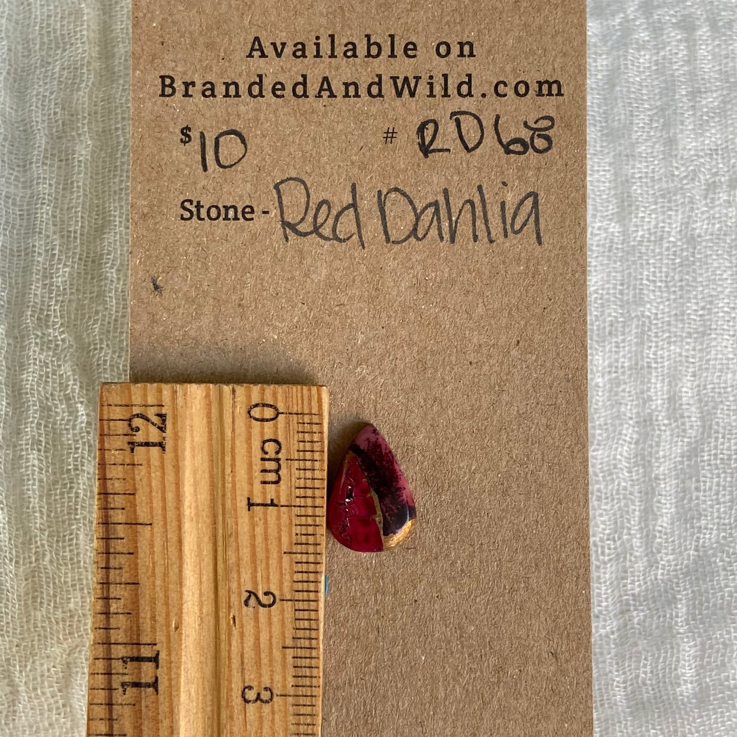 Red Dahlia Cabochon - RD68