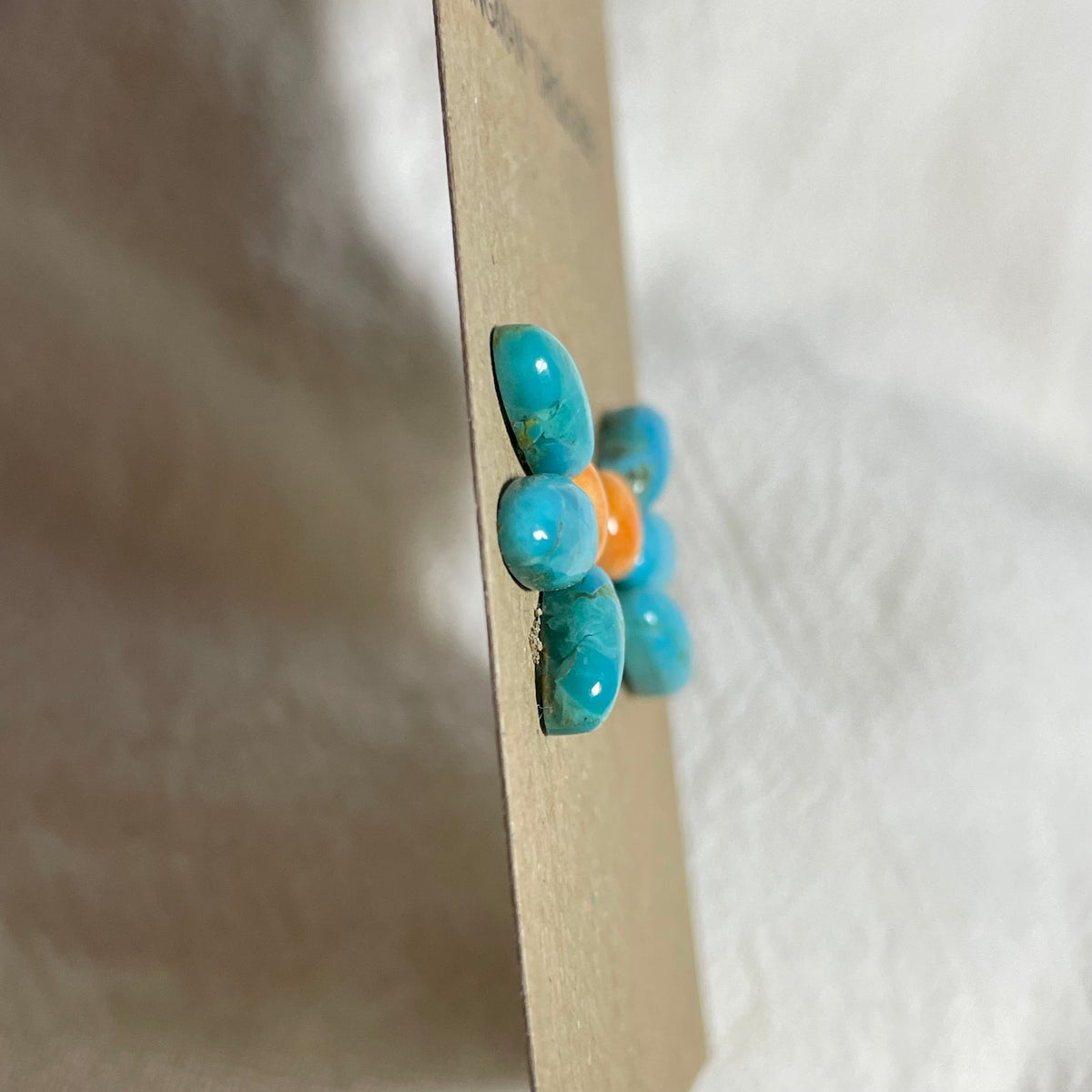 Kingman Turquoise / Oyster Shell Cabochon - KO15
