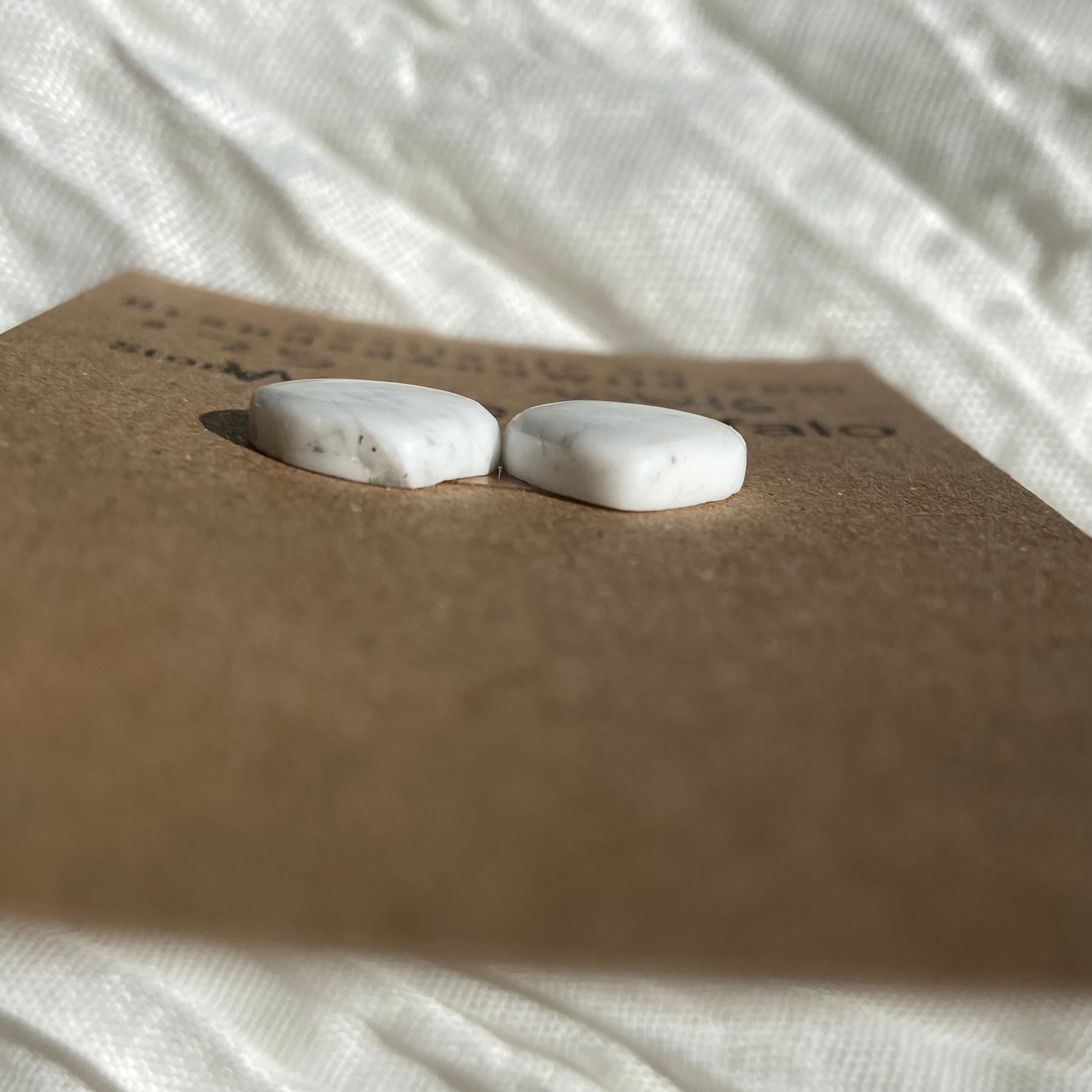 White Buffalo Cabochon - WB46 8D2575F8-B47D-4DAC-BA2B-1D436E54586B Brandedandwild.com