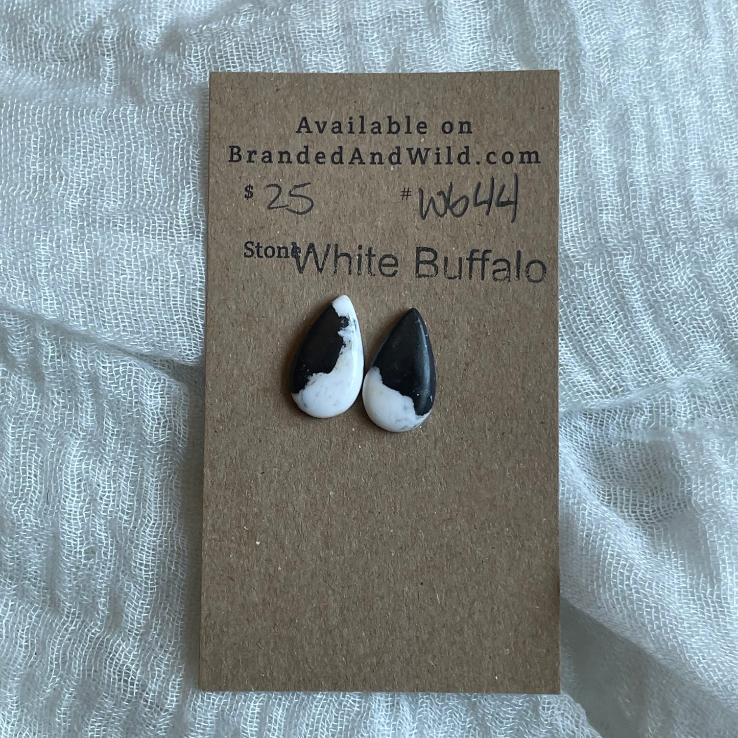 White Buffalo Cabochon - WB44