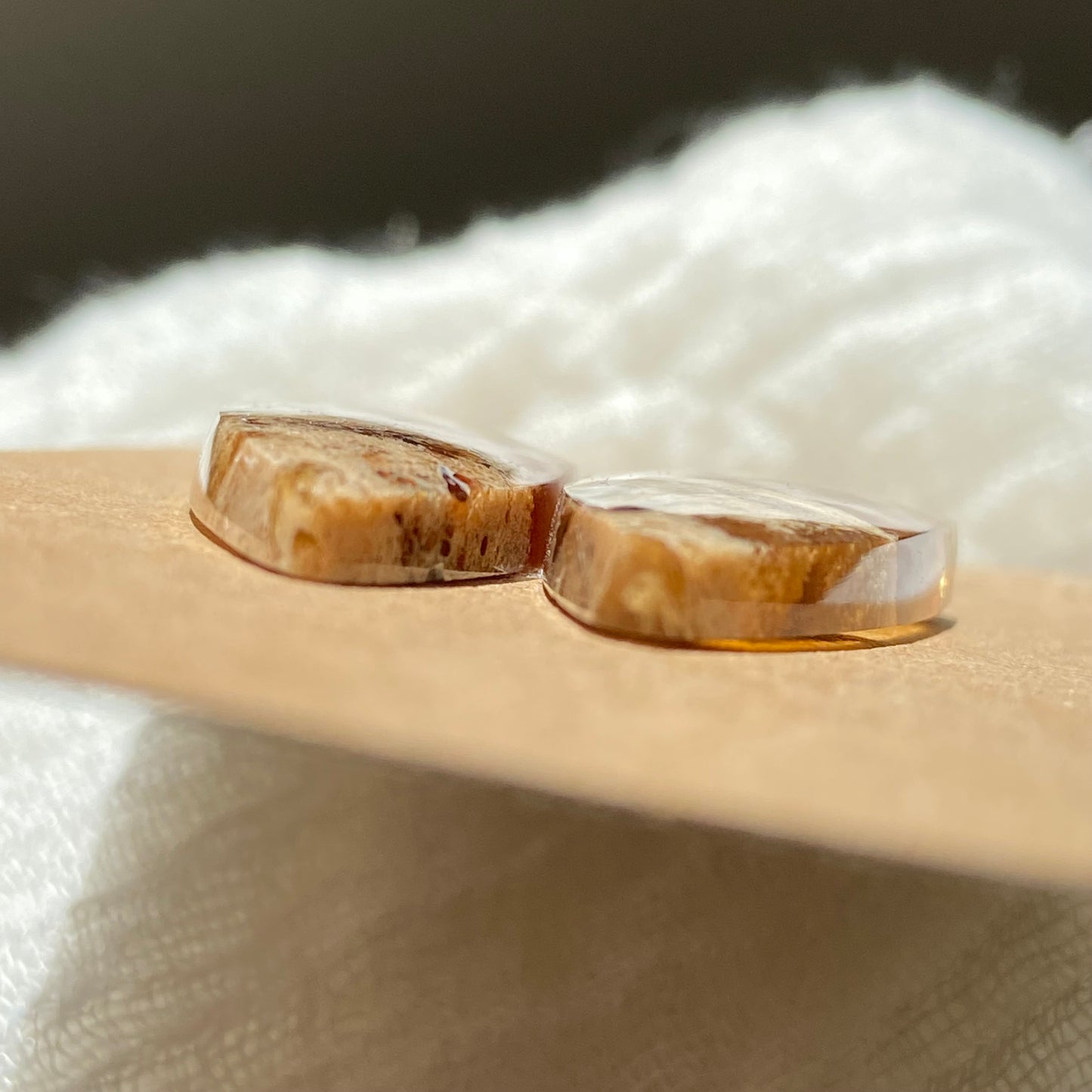 Amber Cabochon AM62