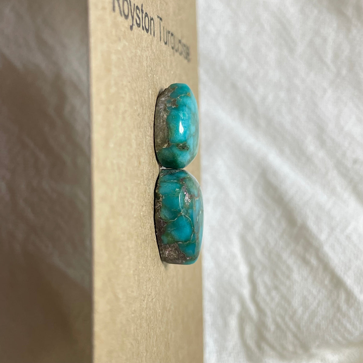 Royston Turquoise Cabochon - R84