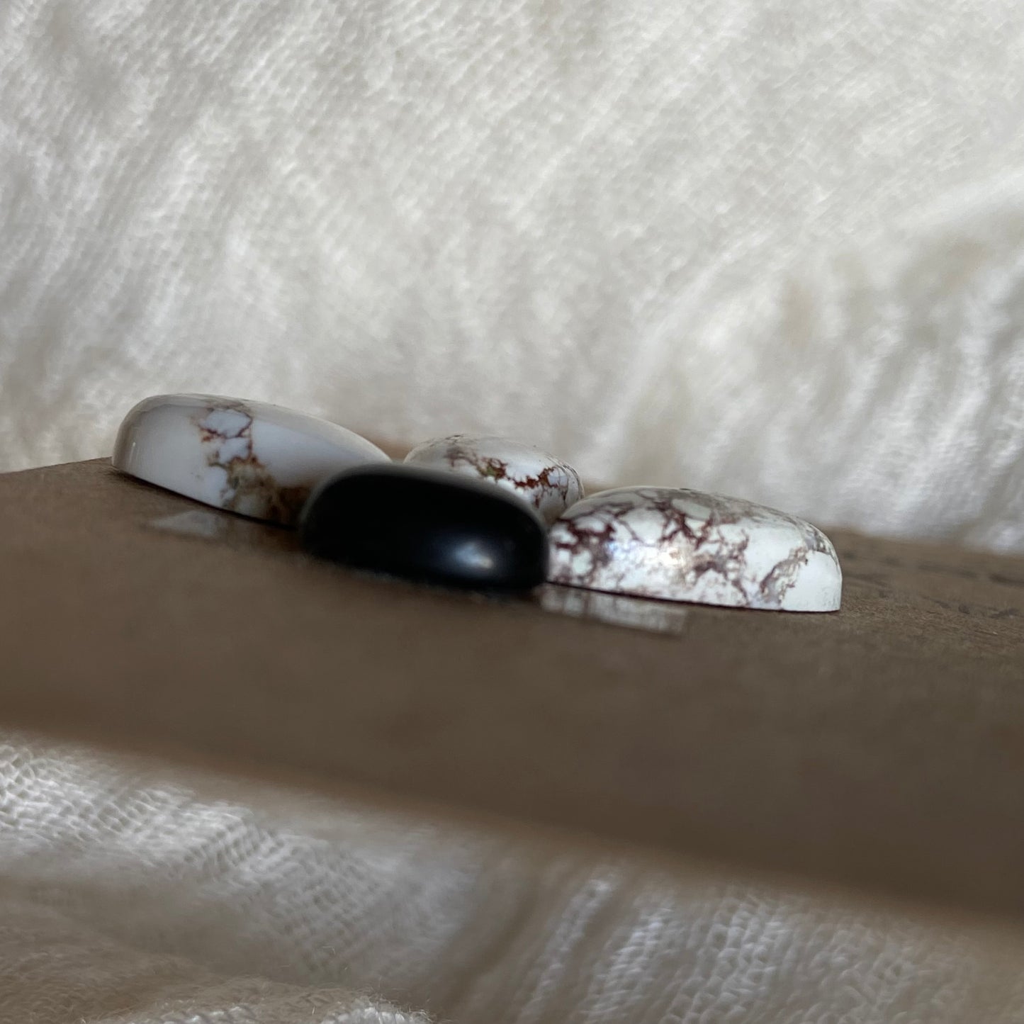 Wild Horse / Black Onyx Cabochon - MIX8