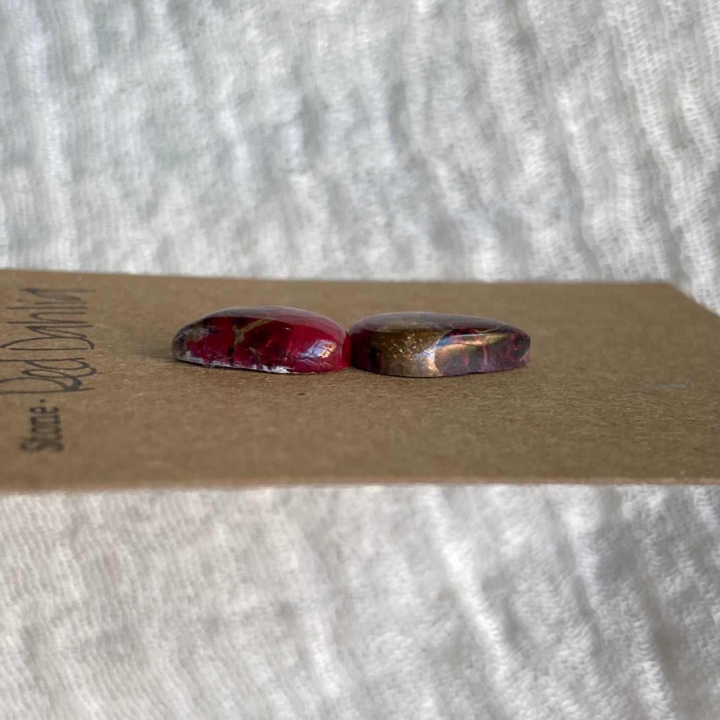 Red Dahlia Cabochon - RD48