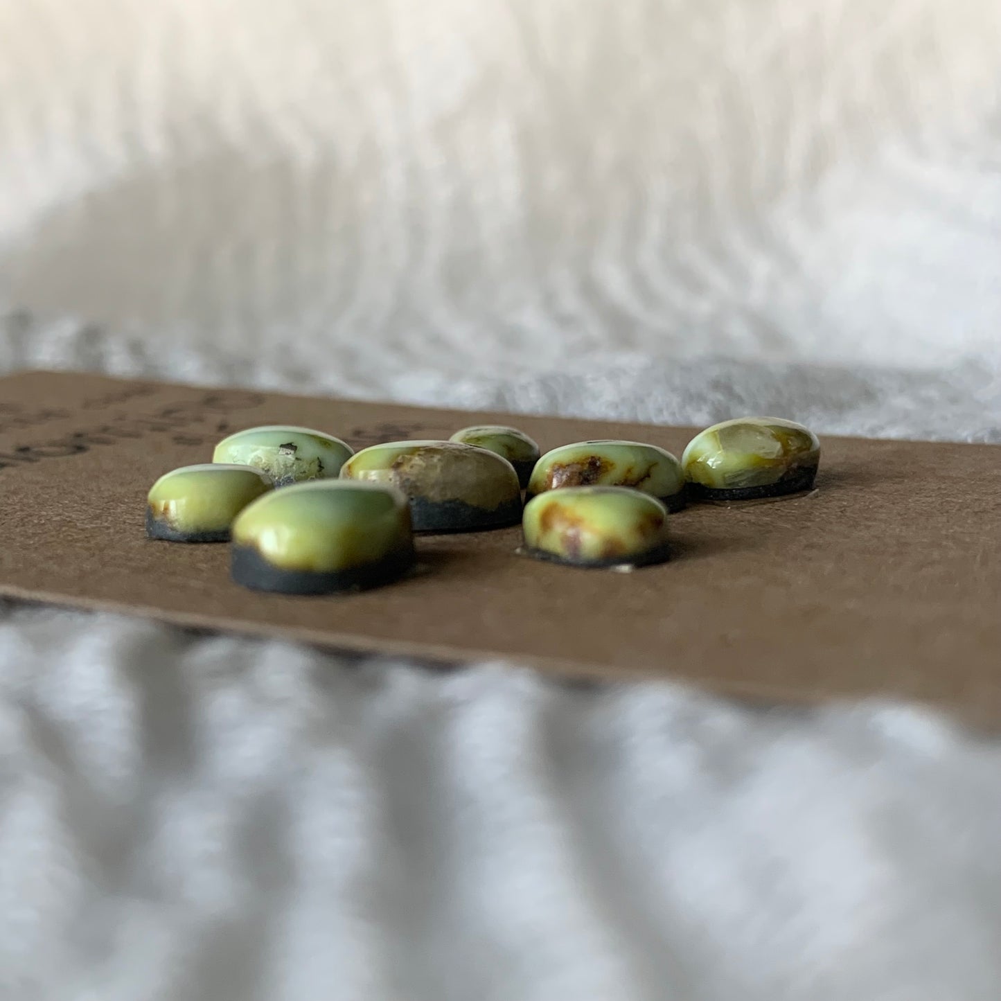 Palomino Cabochon - P059