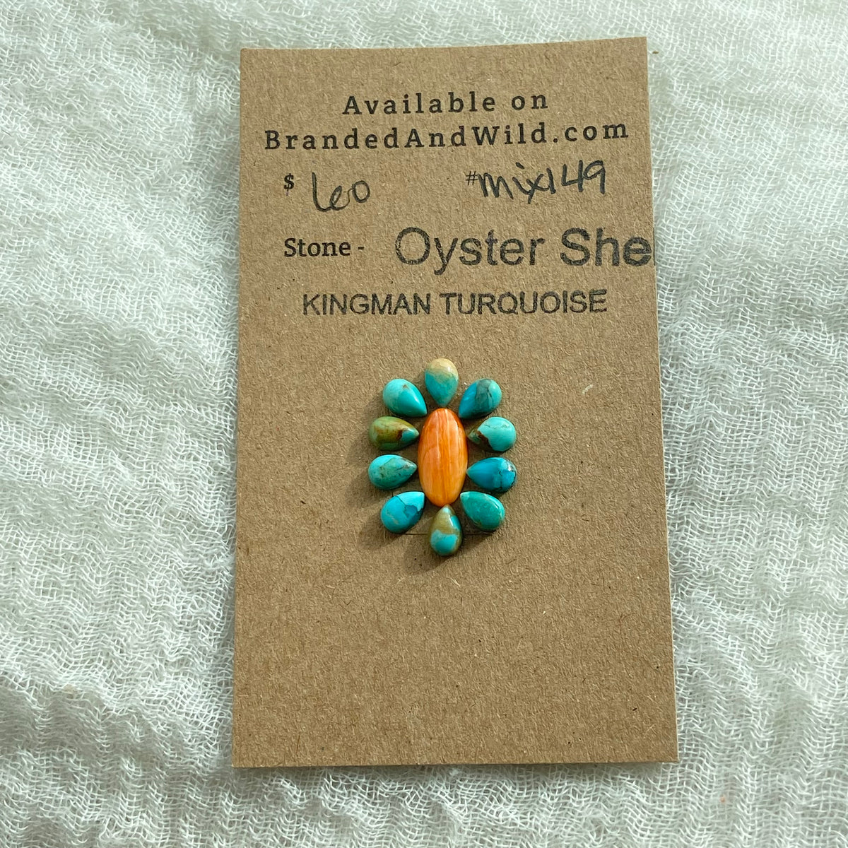 Kingman Turquoise / Oyster Shell Cabochon - Mix149