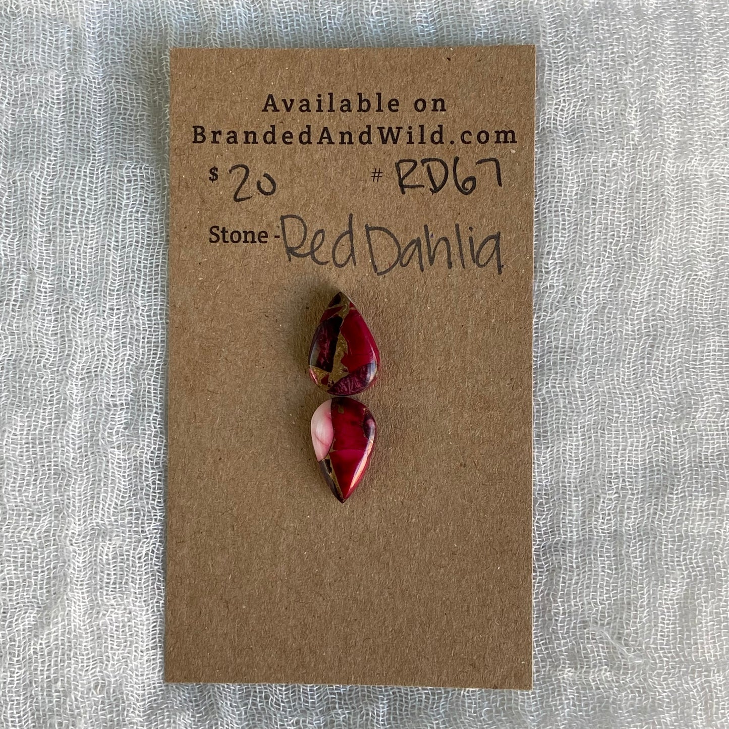 Red Dahlia Cabochon - RD67