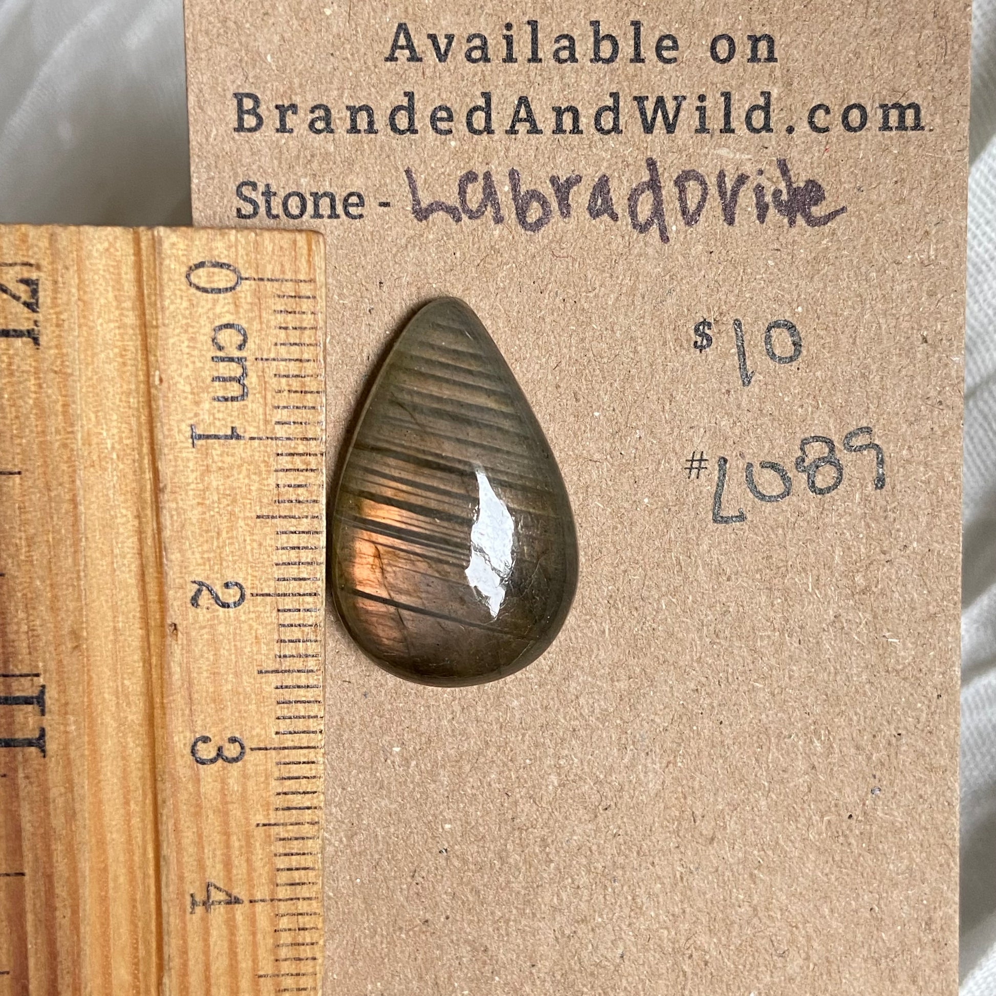 Labradorite Cabochon - L089 908044B3-6865-45D7-94C1-EC5912149B35 Brandedandwild.com