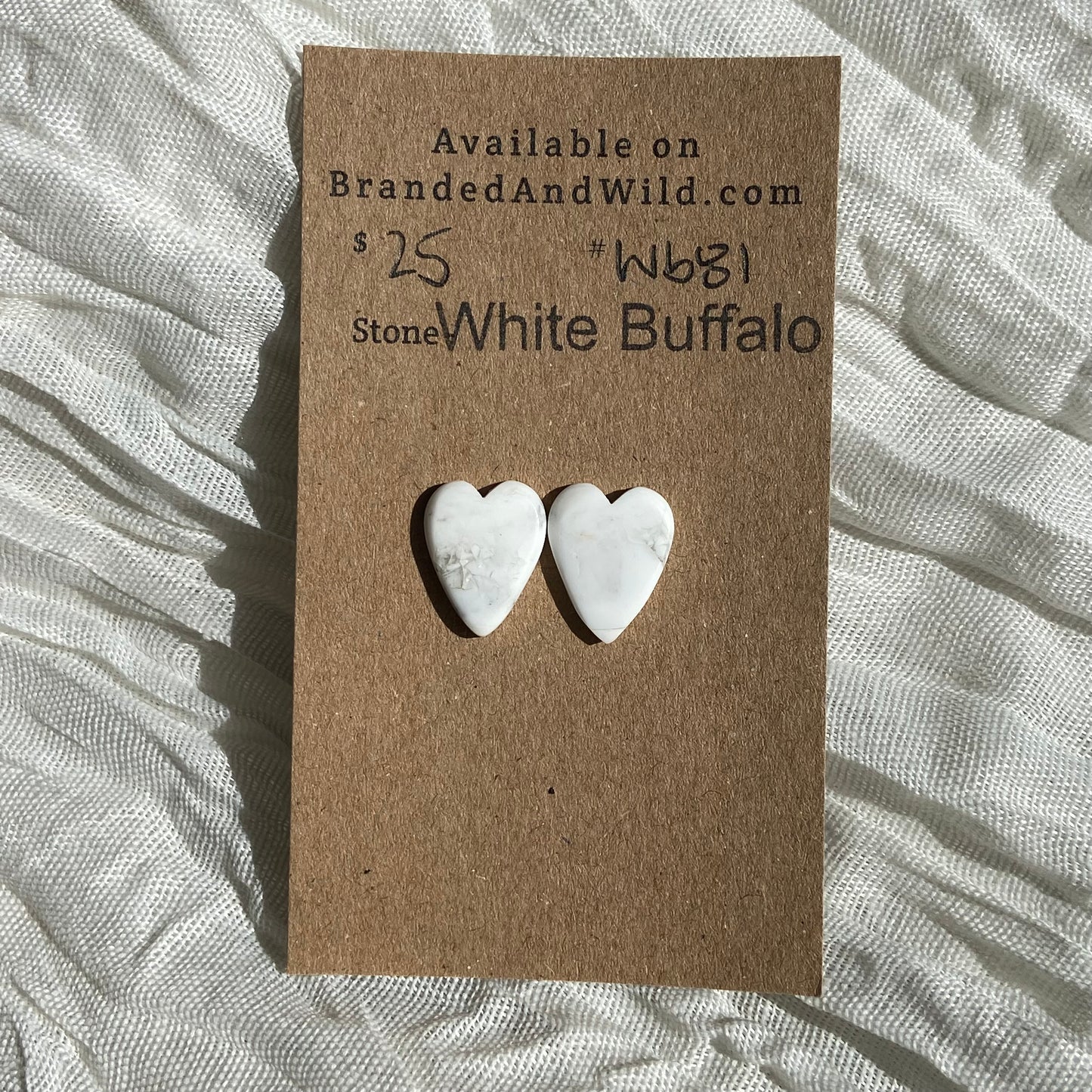 White Buffalo Cabochon - WB81 933B2356-D5F7-4282-A4EA-55E3FB162B4E Brandedandwild.com