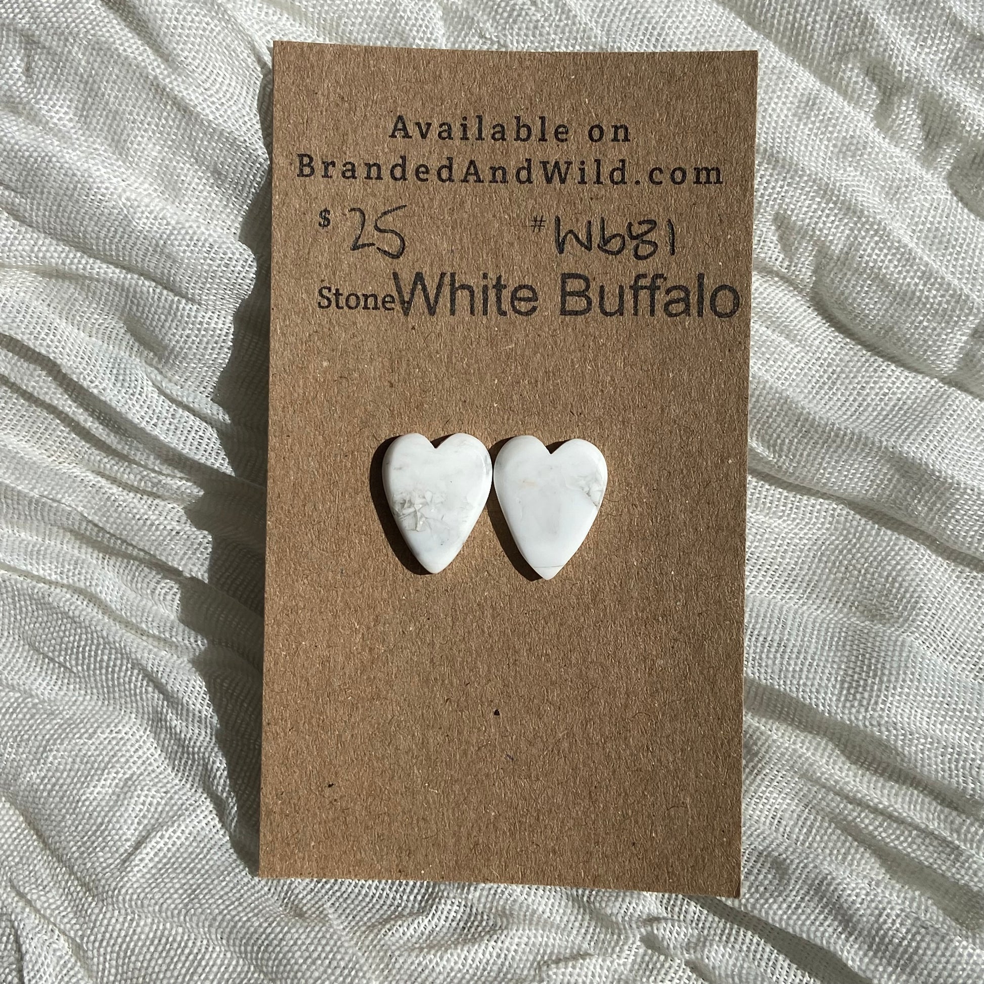 White Buffalo Cabochon - WB81 933B2356-D5F7-4282-A4EA-55E3FB162B4E Brandedandwild.com