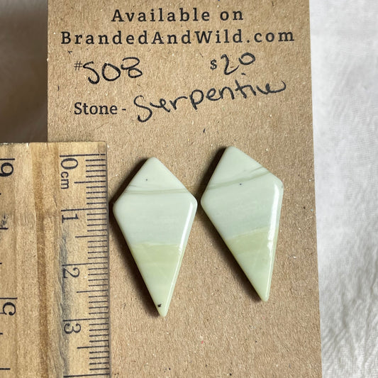 Serpentine - Cabochon - S08 937F4036-E2E3-4A54-A9BC-002533B8101D Brandedandwild.com