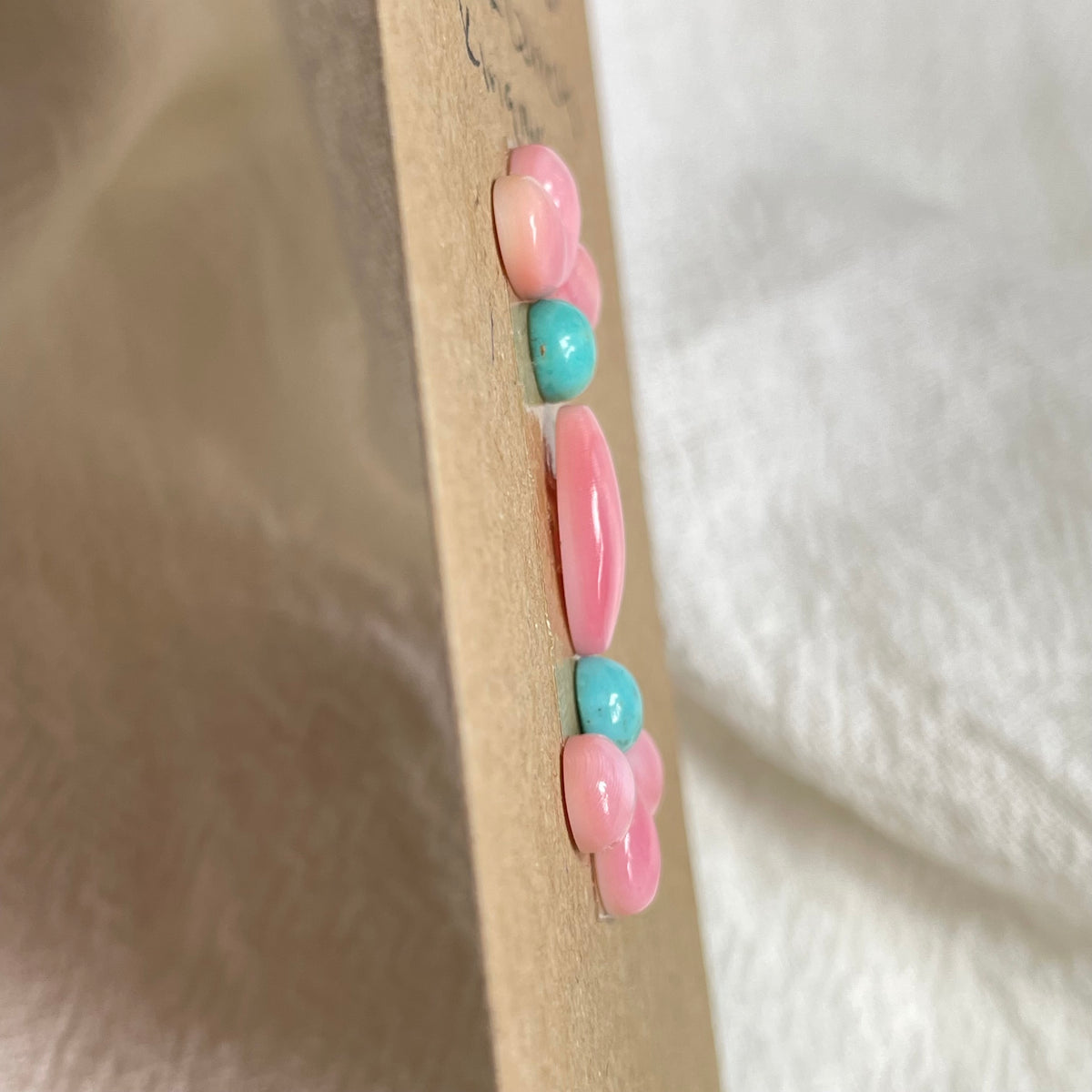 Pink Conch / Kingman Turquoise Cabochon - PK75