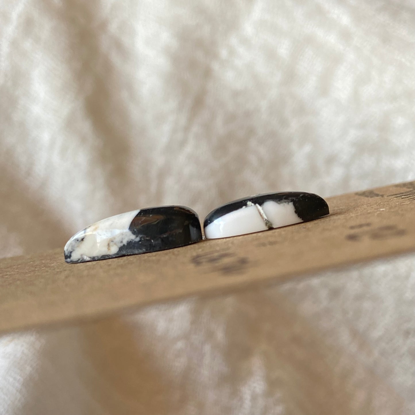 White Buffalo Cabochon - WB76