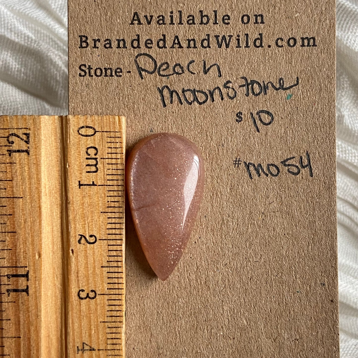 Peach Moonstone Cabochon - M054 95542EDA-A6E8-4613-B2FA-759E5E9951FF Brandedandwild.com