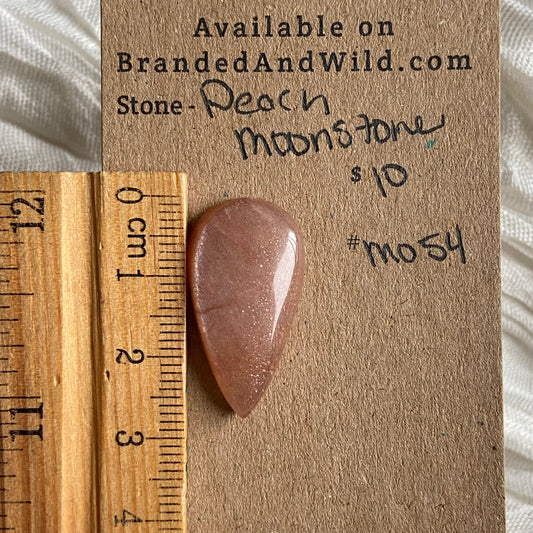 Peach Moonstone Cabochon - M054 95542EDA-A6E8-4613-B2FA-759E5E9951FF Brandedandwild.com