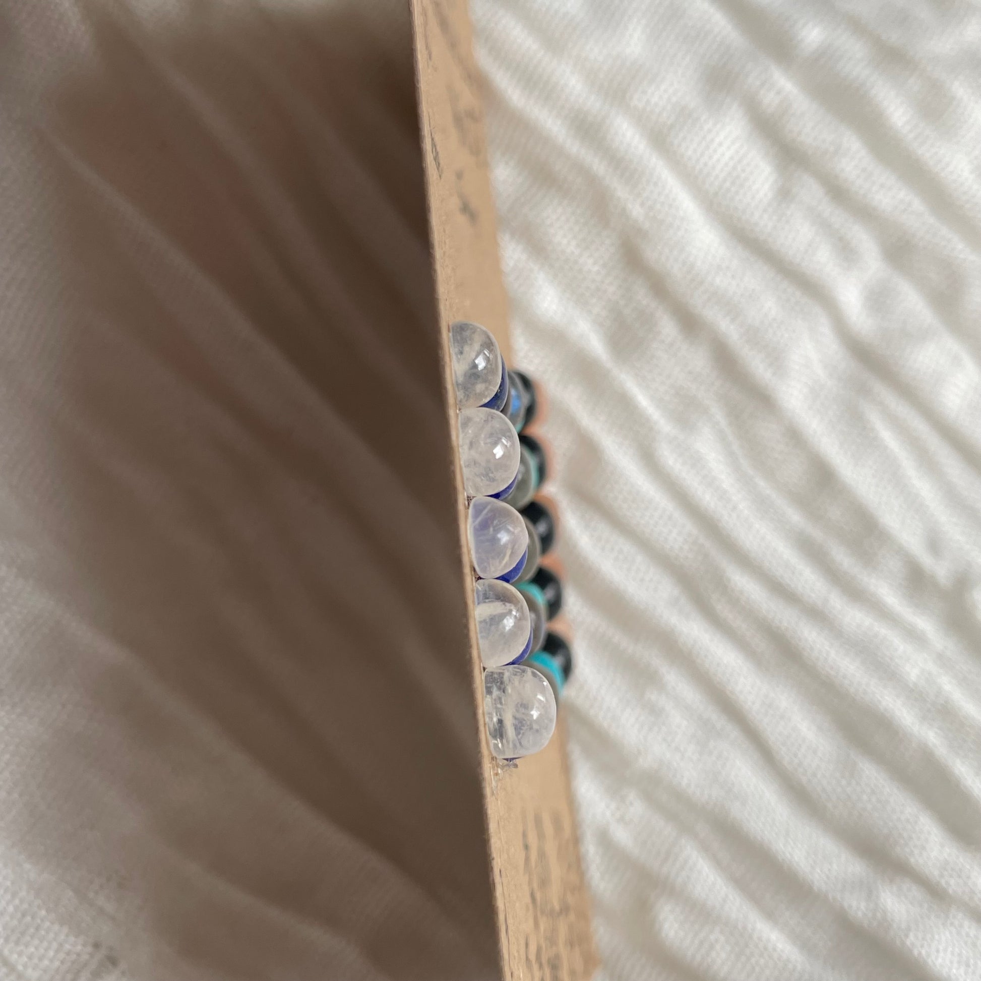 Black Onyx / Kingman Turquoise Cabochon - MIX25 95CB9A00-6700-43B1-983A-033D93B9CE0D Brandedandwild.com