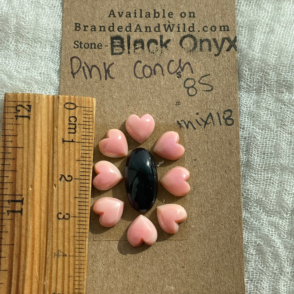 Black Onyx /  Pink Conch Cabochon - Mix118