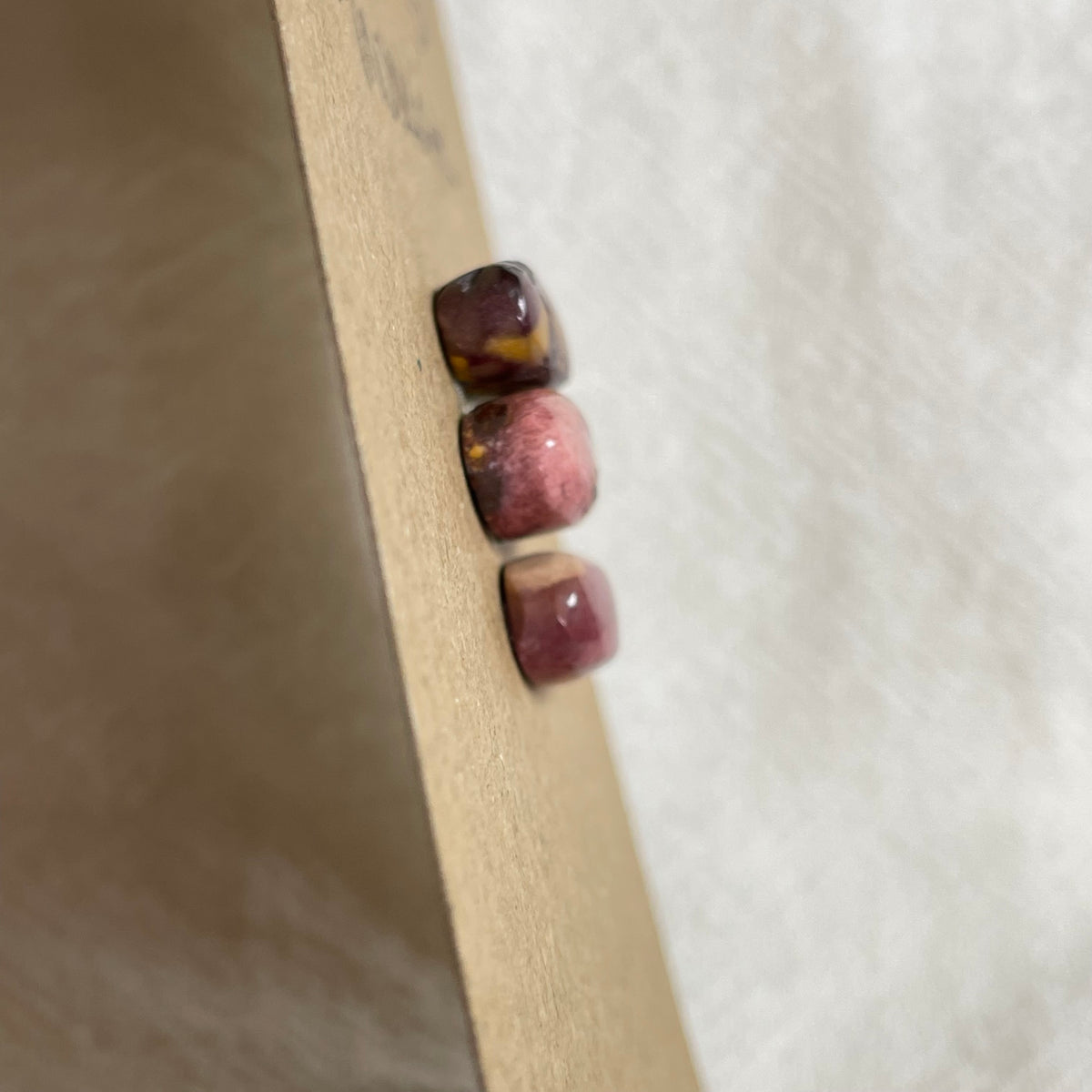 Mookaite Cabochon- M01