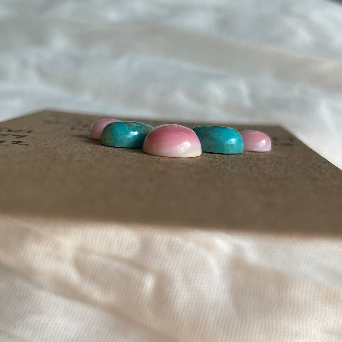 Kingman / Pink Conch Cabochon - MIX111 981040BB-9E5C-426B-AA41-7222353FA030 Brandedandwild.com