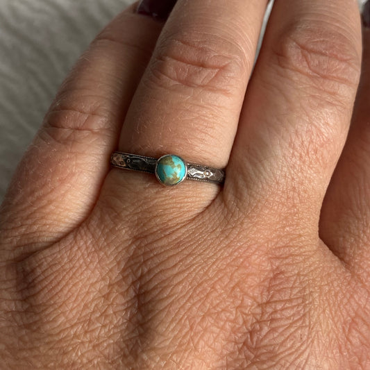 Sterling Silver Ring - R113 Size - 8