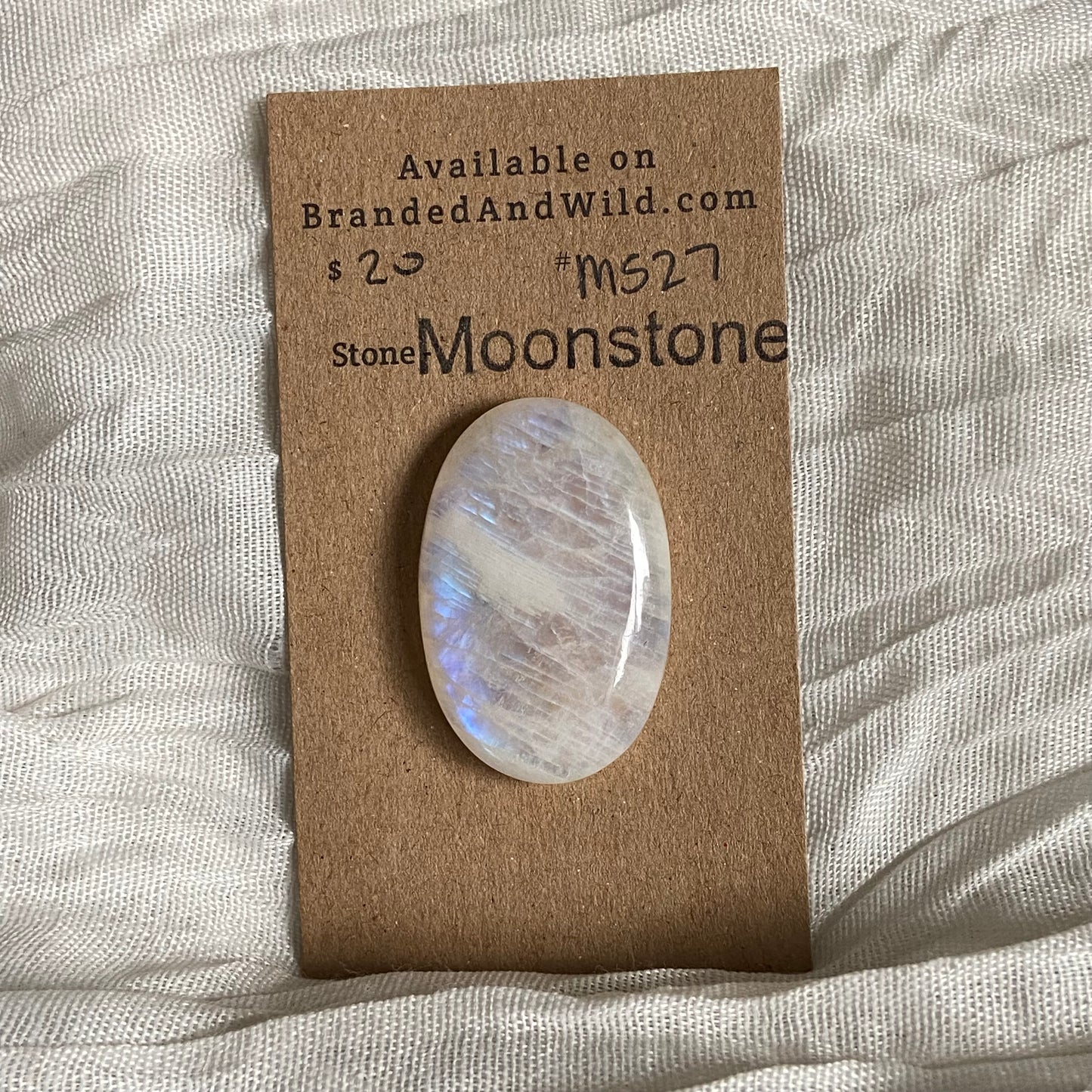 Moonstone cabochon - Ms27 998870EC-8941-43E9-AE55-B3AD885FB2AB Brandedandwild.com