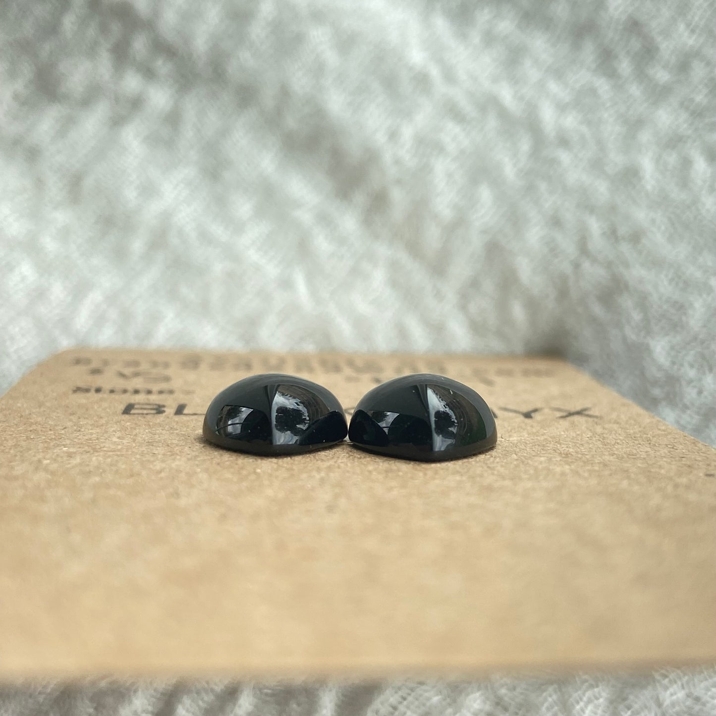 Black Onyx - Cabochon - B37