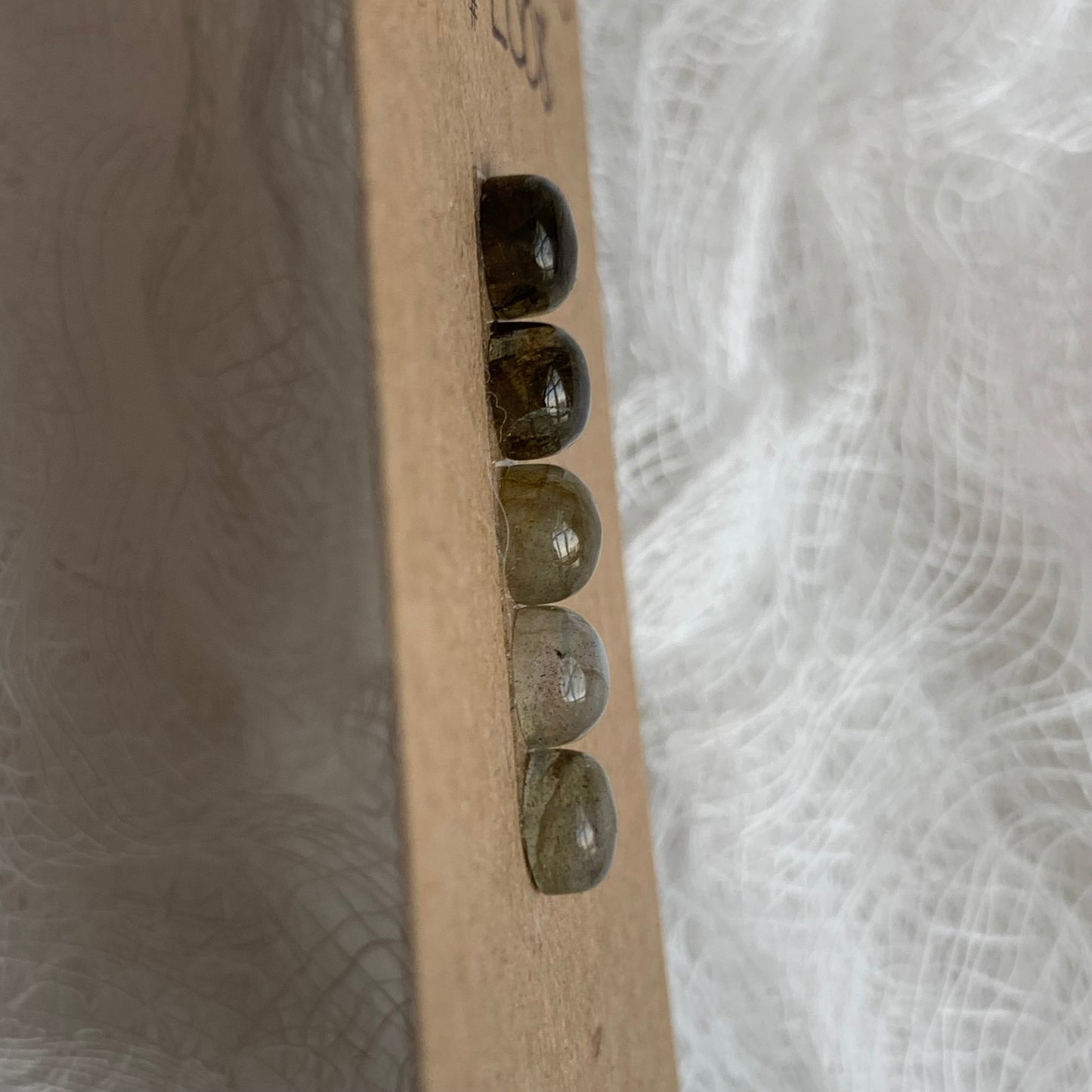 Labradorite Cabochon - L008