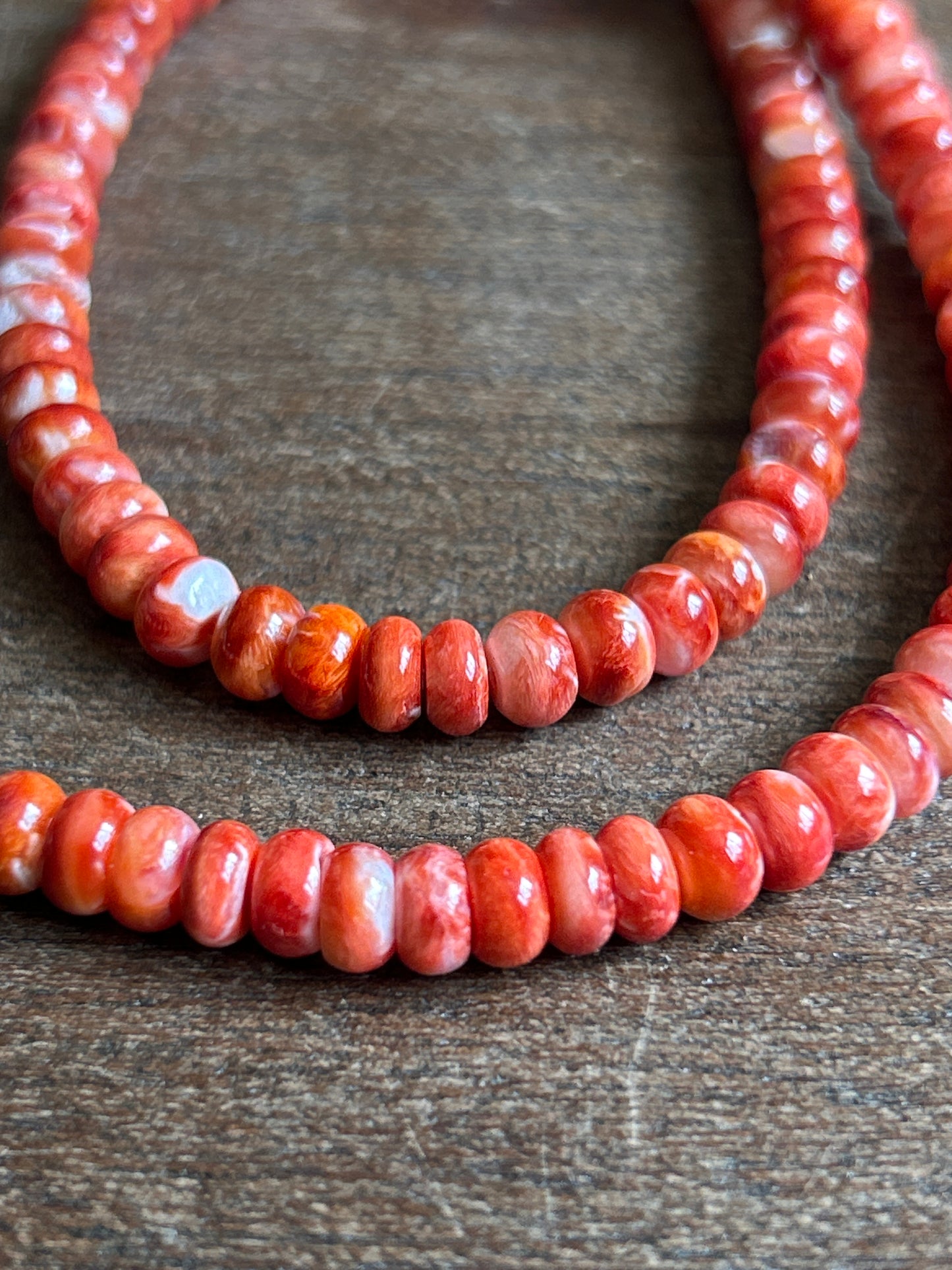 Natural Spiny Oyster
Shell Rondelle Beads 6mm