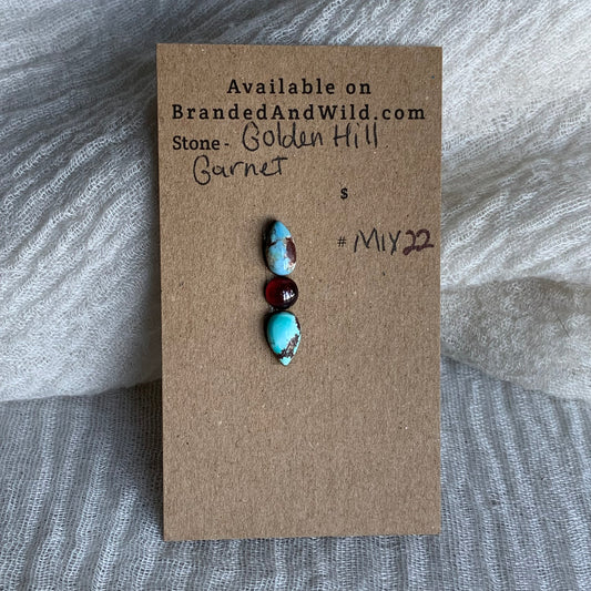 Golden Hill/Garnet Cabochon - Mix22
