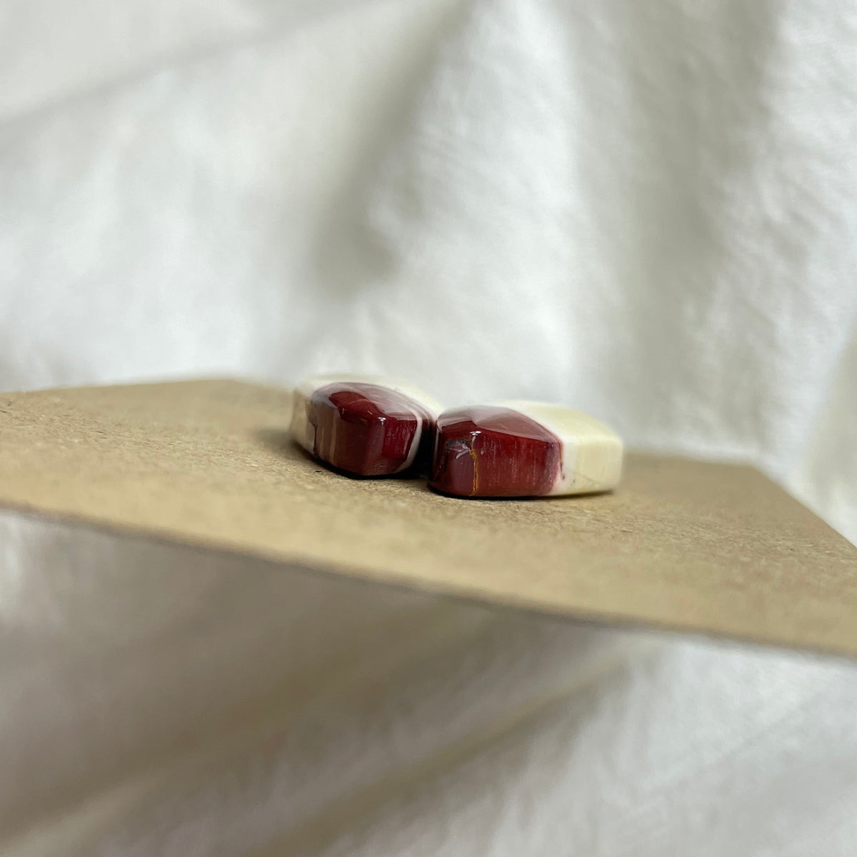 Mookaite Cabochon- M23 9C6F71A7-1C3E-4261-9281-F3C24CF84E0F Brandedandwild.com