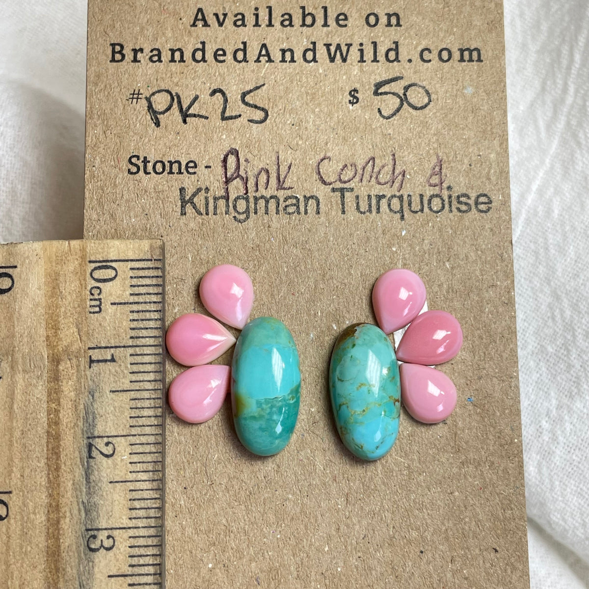 Pink Conch / Kingman Turquoise Cabochon - PK25