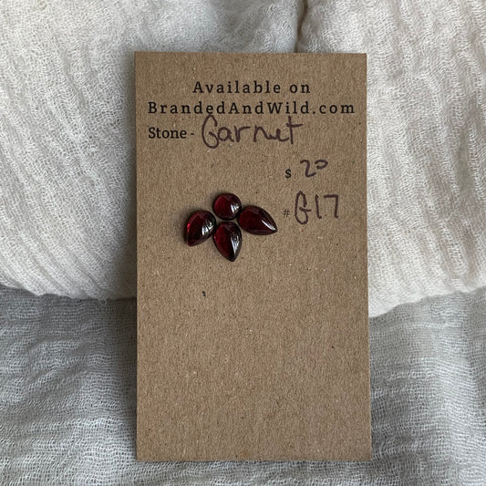 Garnet Cabochon - G17