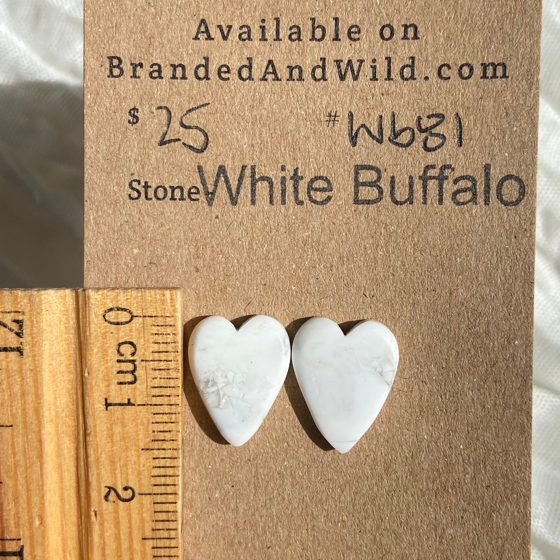 White Buffalo Cabochon - WB81 9D5C5439-50DF-428F-952A-128C4C8CF52D Brandedandwild.com